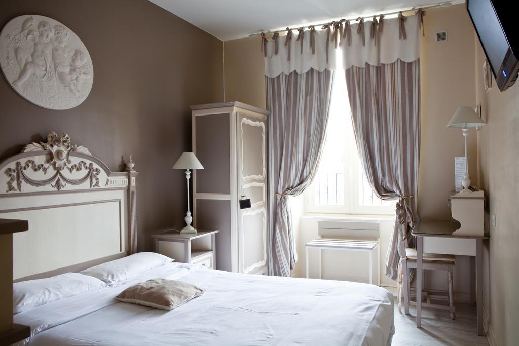 Hotel Abat Jour Nantes Pokoj fotografie